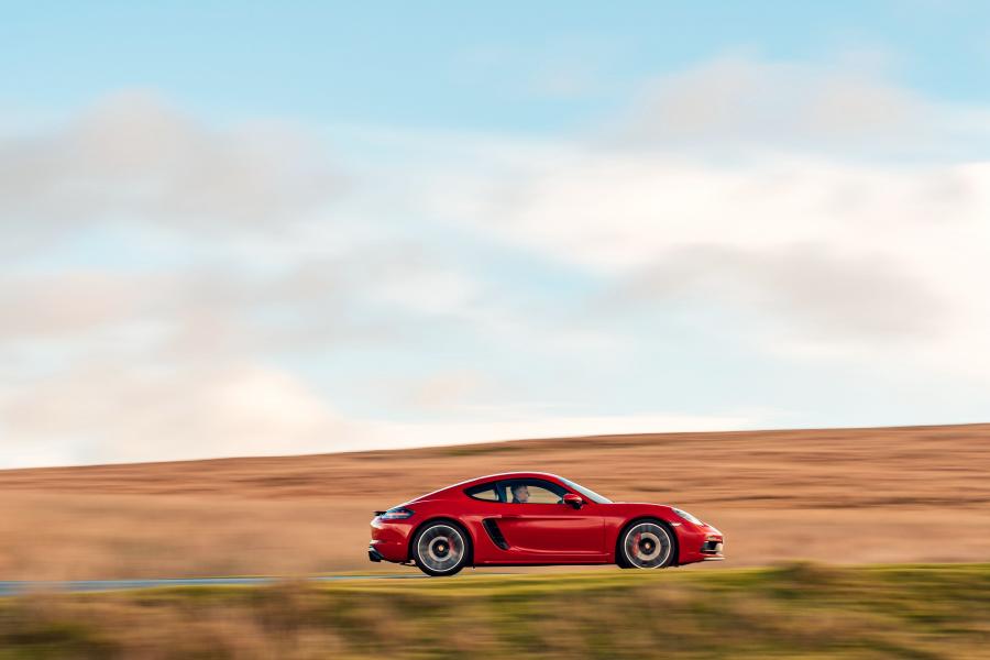  Porsche 718 Cayman GTS (982C) 2018 года  (UK) (фото 2 из 17)